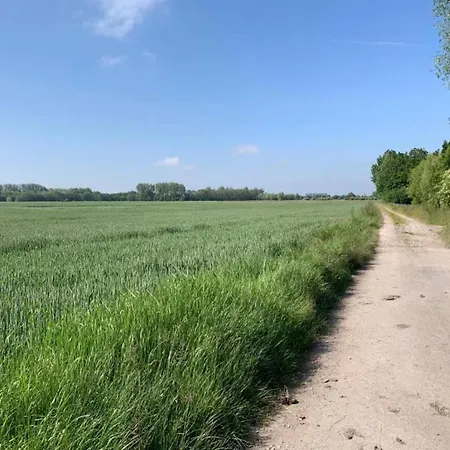 아파트 Near Marina & Pool *